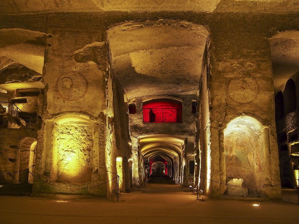 catacombs of san gennaro